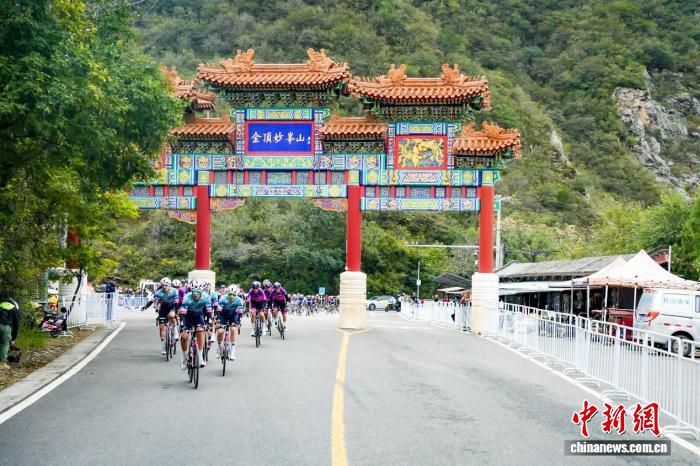 2025环门头沟国际公路自行车赛揭幕：UCI亚洲巡回